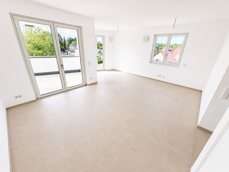 Erstbezug | Exklusive 4-Zimmer + 2 Bäder -Neubauwohnung mit Balkon & TG